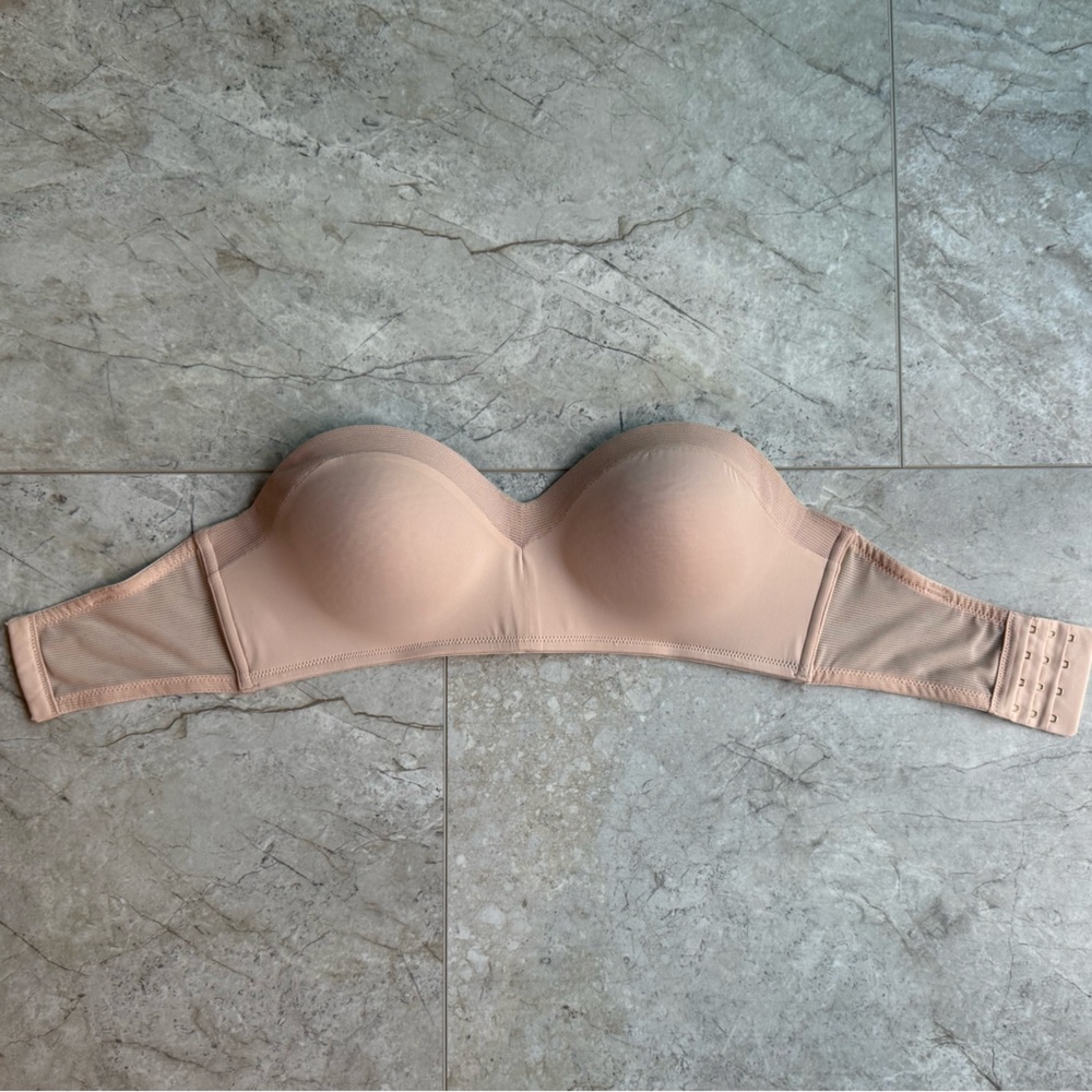 Wireless Cream/ Tan Lively Strapless Bra 34D